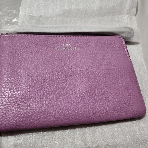 Coach wristlet - Picture 4 of 6